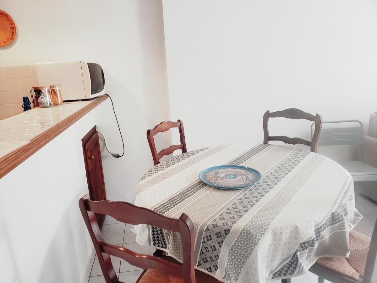 Appartement Au Coeur De Cassis Avec Jardin Luaran gambar