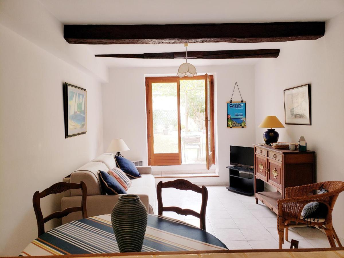 Appartement Au Coeur De Cassis Avec Jardin Luaran gambar