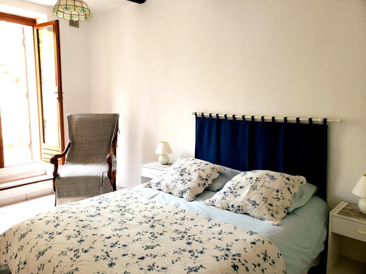 Appartement Au Coeur De Cassis Avec Jardin Luaran gambar