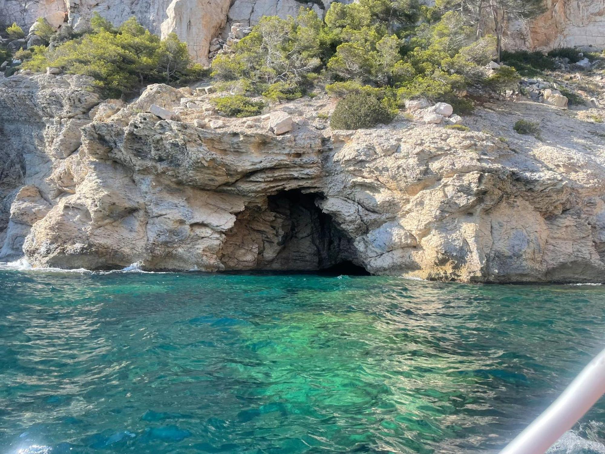 Appartement Au Coeur De Cassis Avec Jardin Luaran gambar